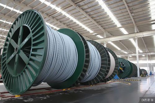 用電動彎管機(jī)彎制電纜保護(hù)管時應(yīng)注意什么？